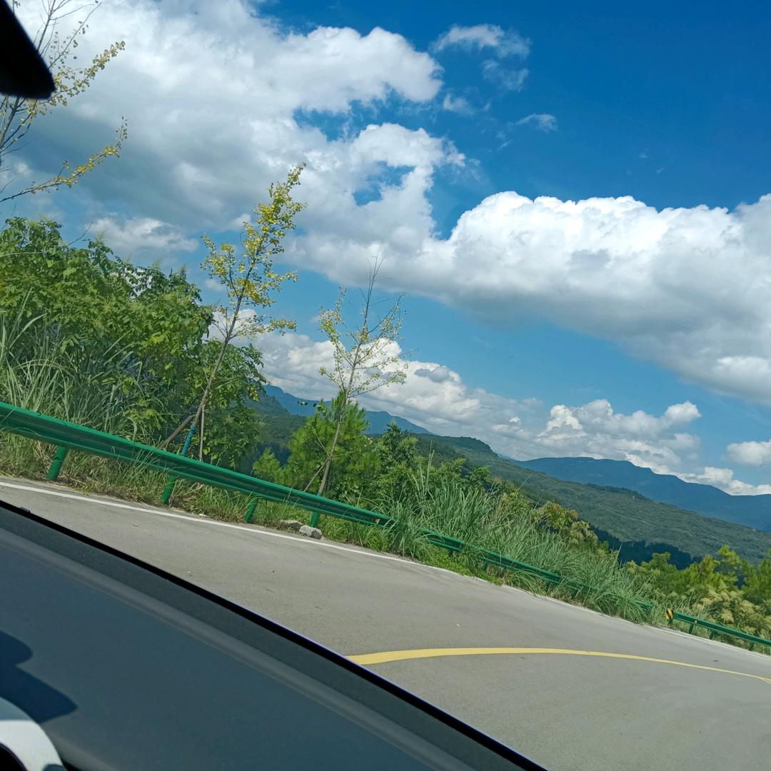 知足常乐φ(≧ω≦*)♪