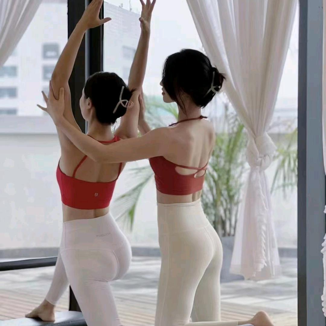 渝佳人普拉提开州店丹丹妹