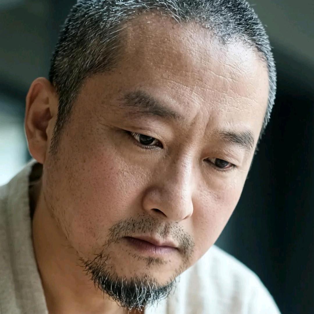 杨搭耙（王搭铁助理）