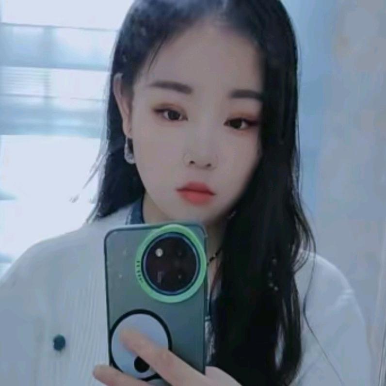 别璃🍒
