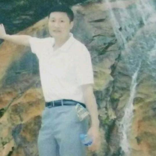 顺利：小米粒爷爷65年的冬蛇🐍拒私聊！