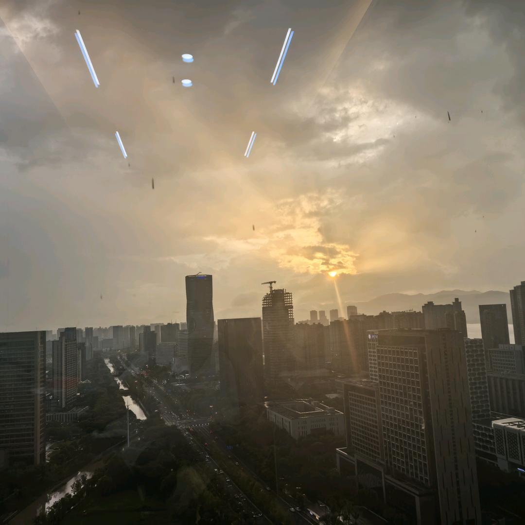 1721833529