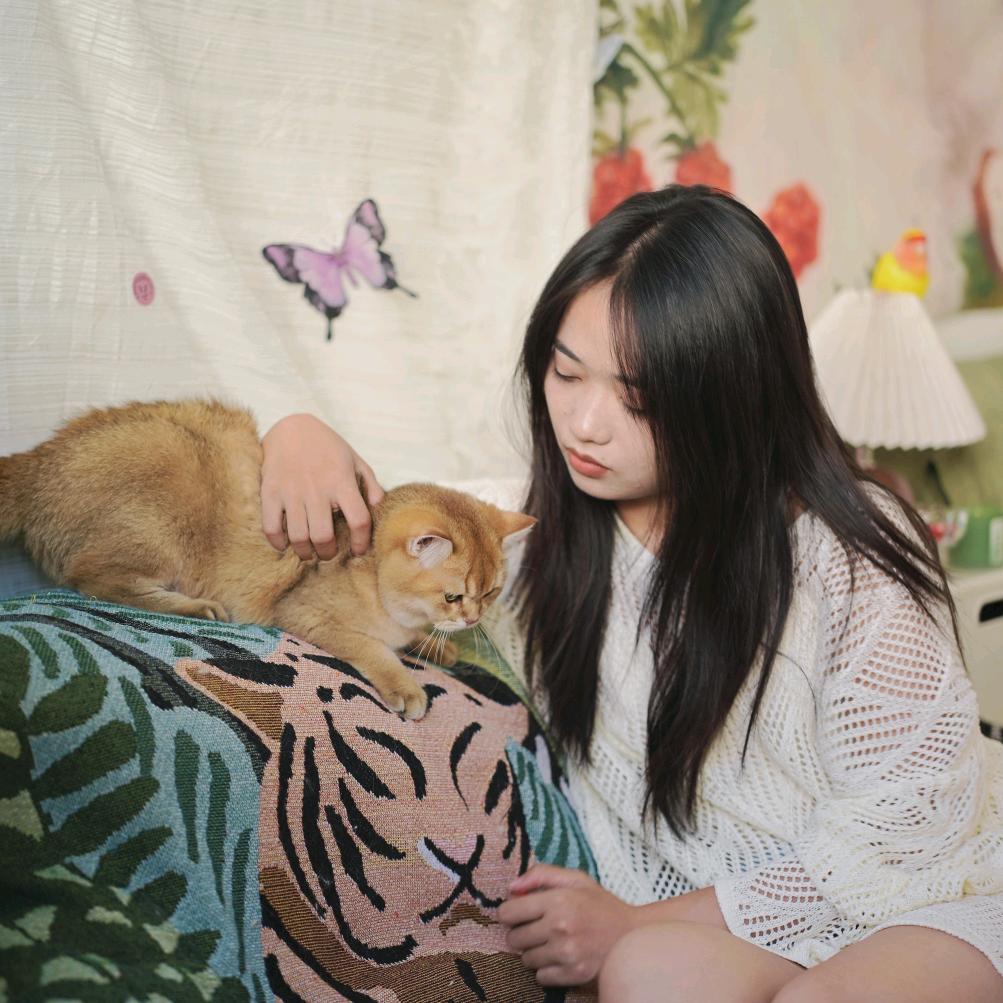 在翻川请叫我小兰