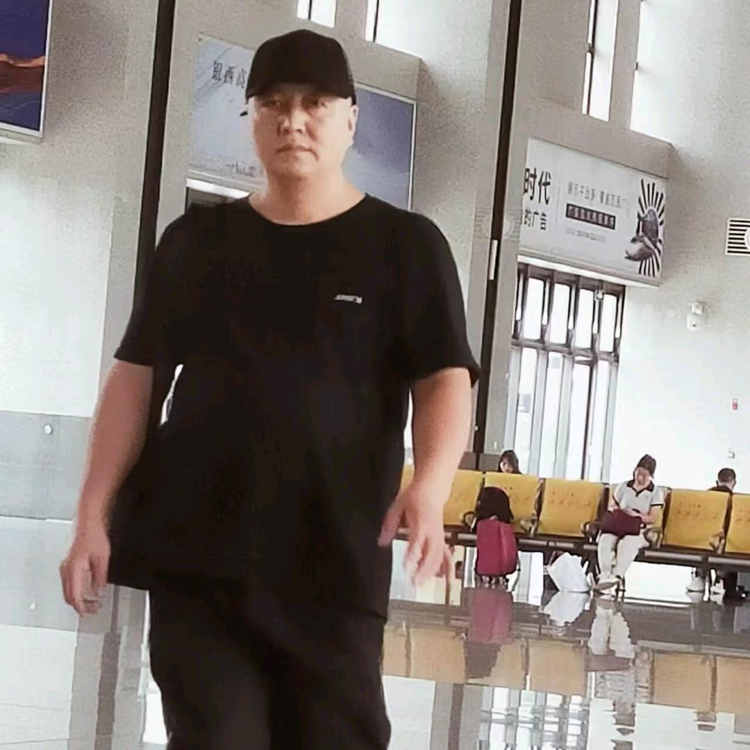 胖小李