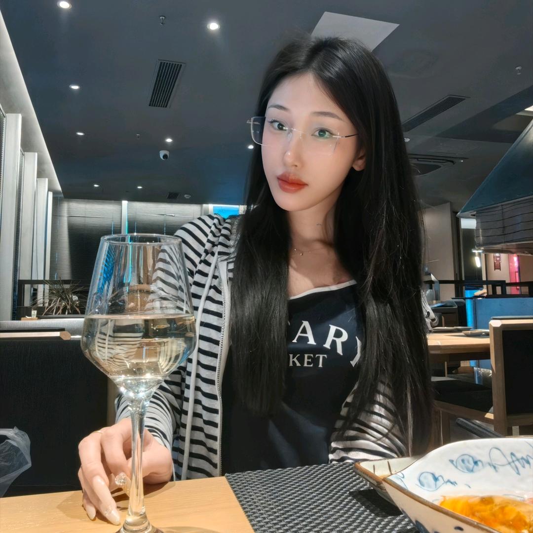 粥粥.