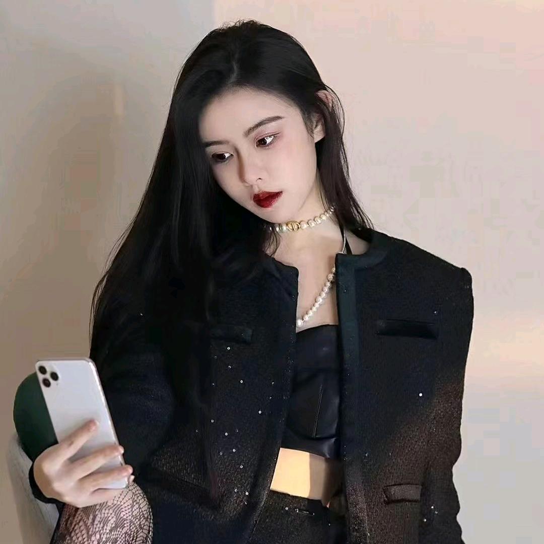 电玩小霞