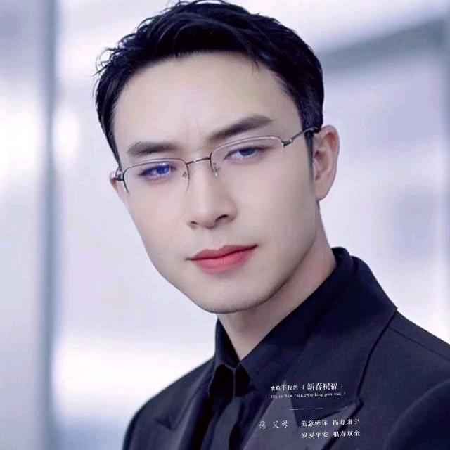 军人哥，唱歌娱乐主播