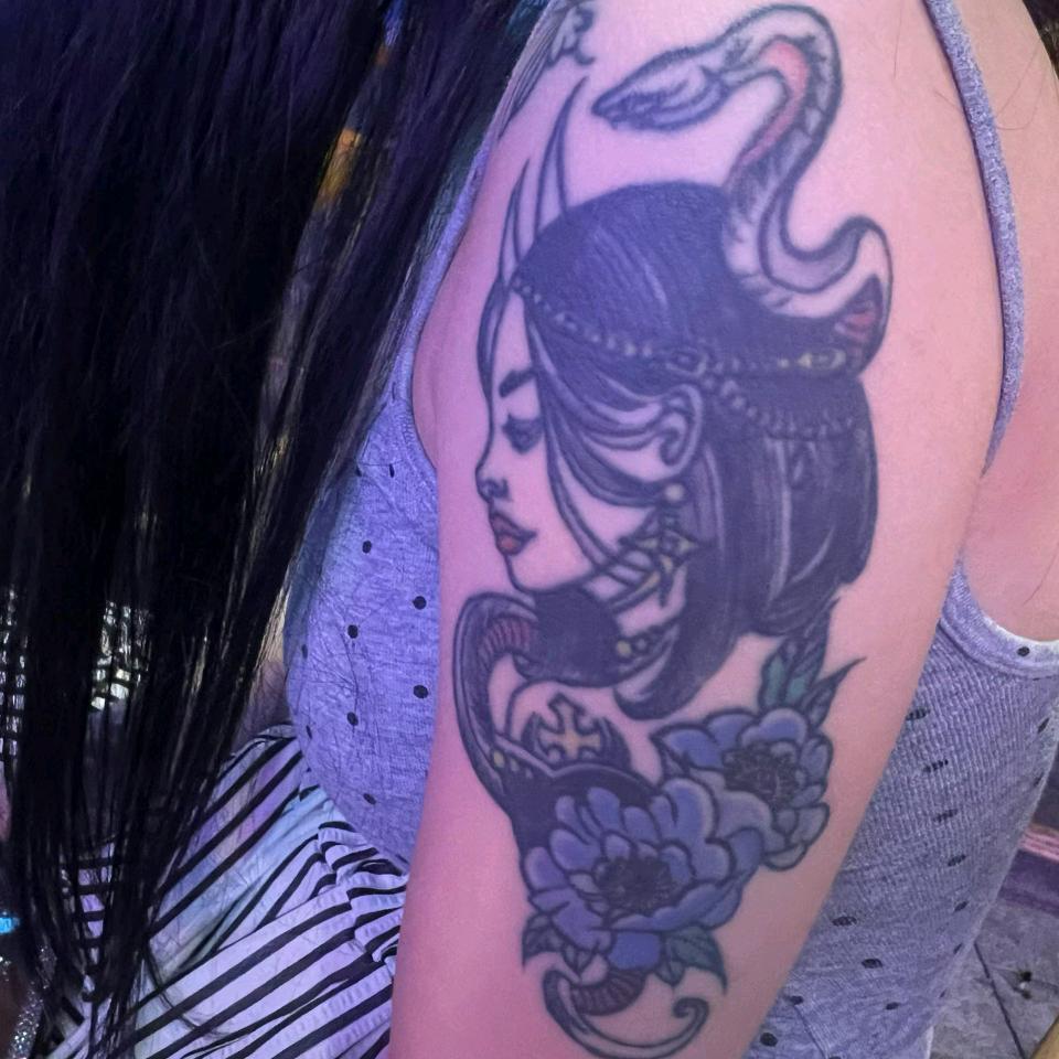 佛山金沙洲芳华小酒馆