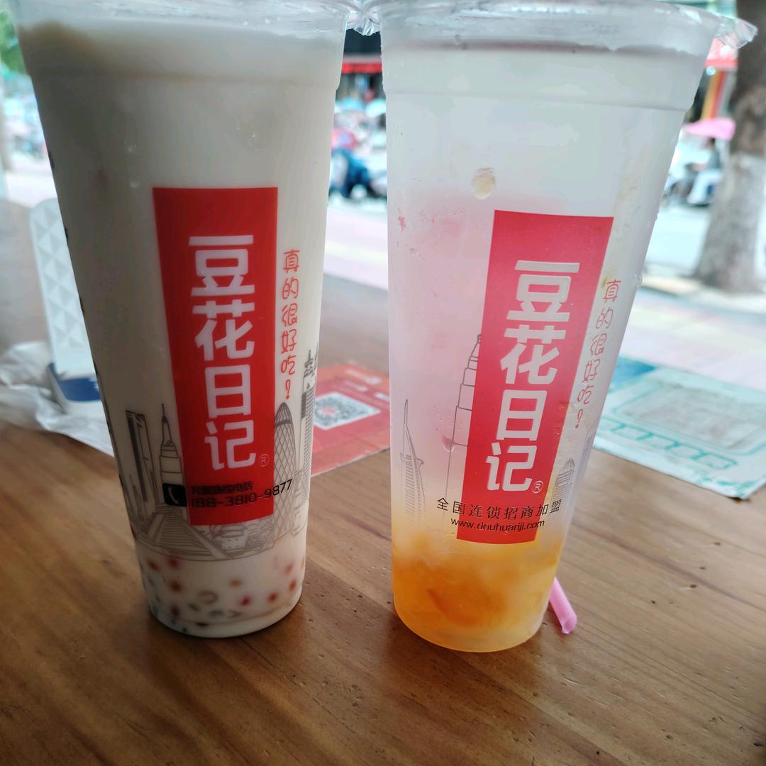 豆花日记甜品店