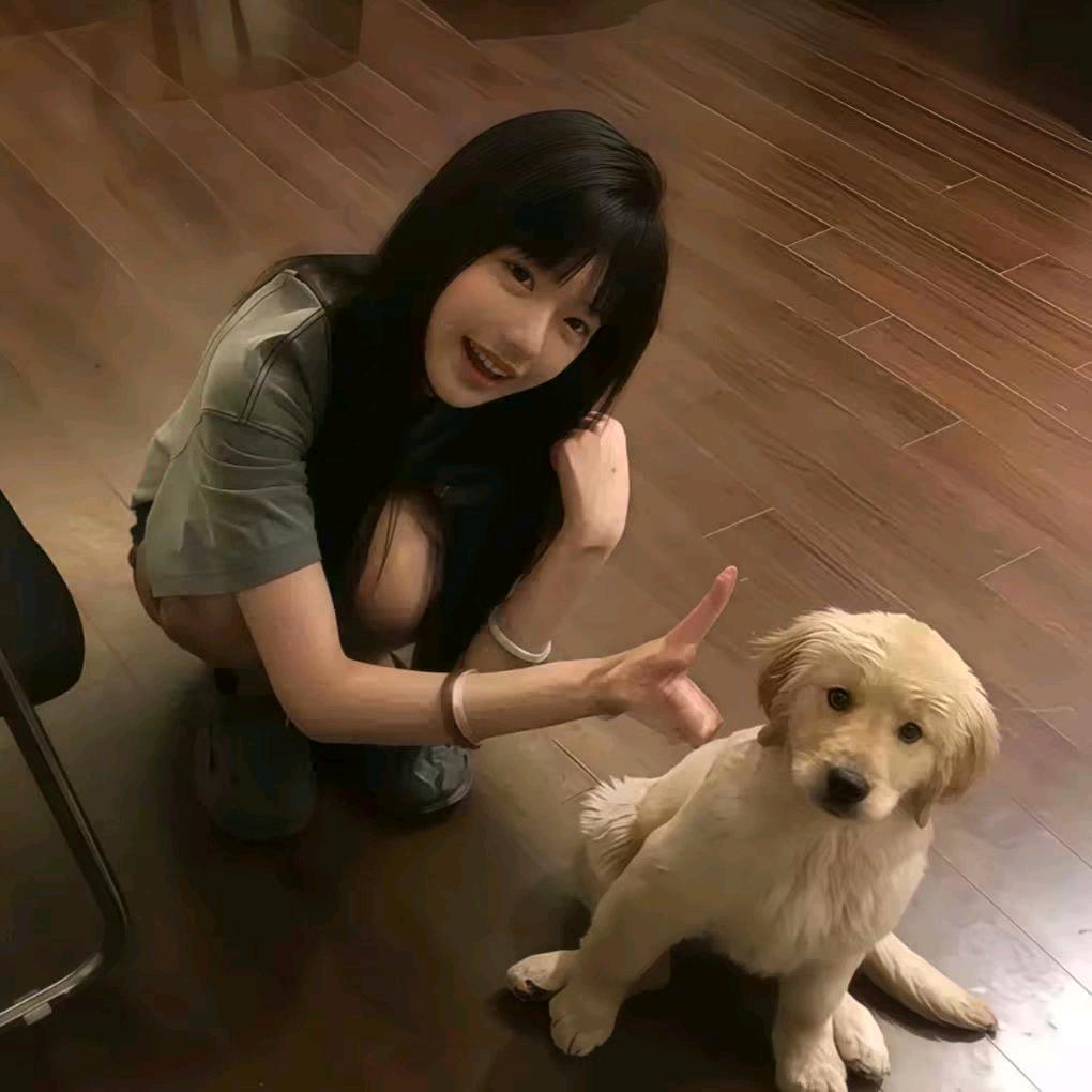 酱酱.<