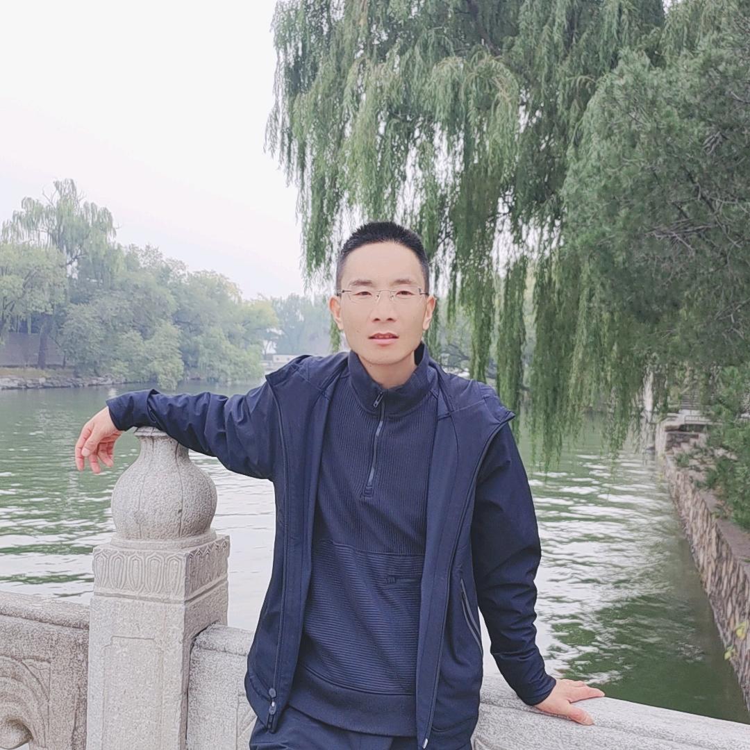 阳光下的雨露