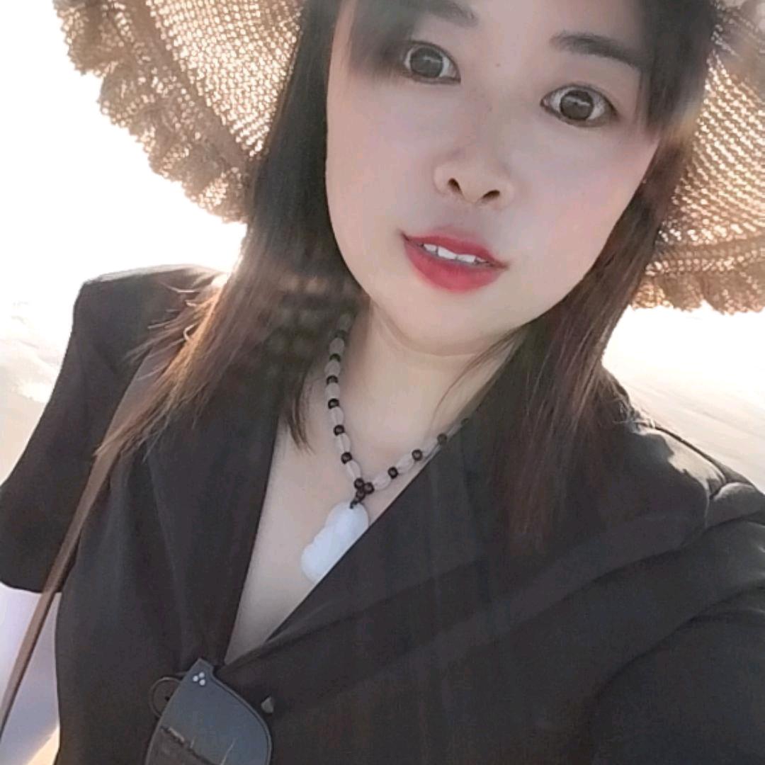 晓何琴