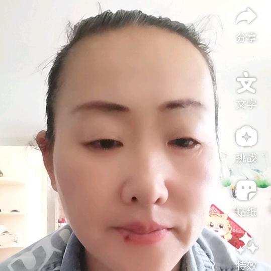 明明妈《7:20开播是个聊天主播》