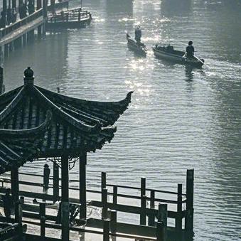 奇峰居士