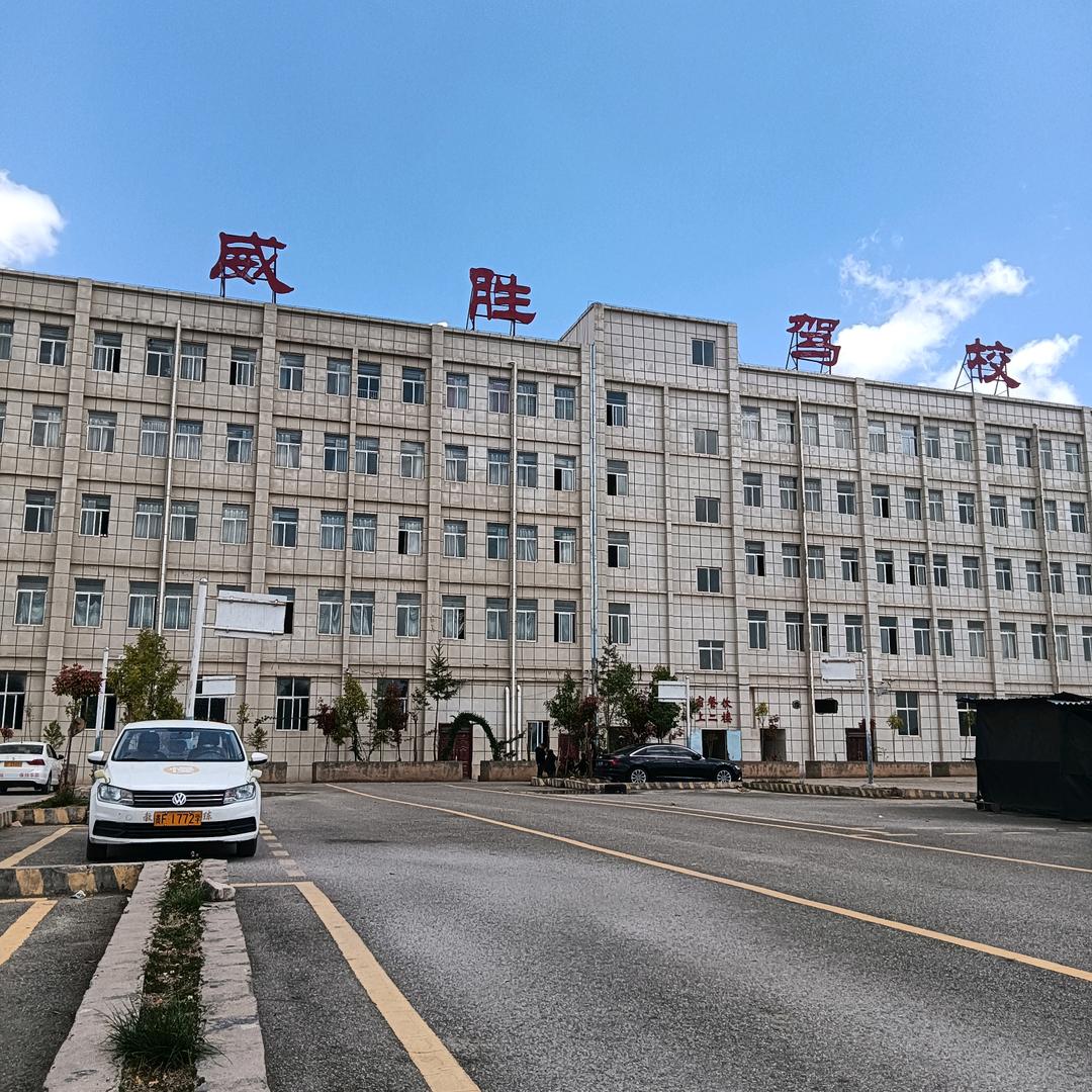 一切为妳而媛,云南农村养殖哥,