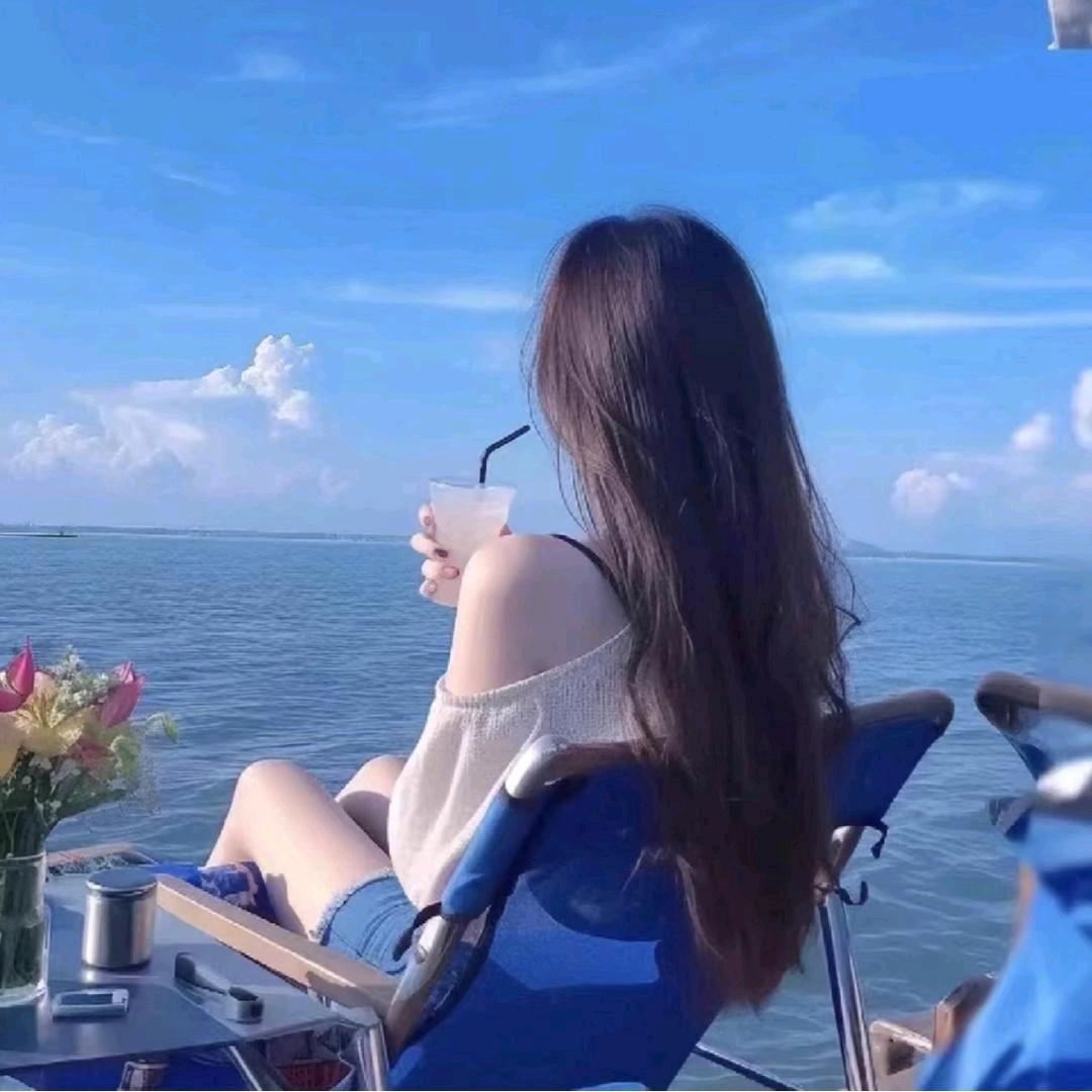 李姐爱穿搭