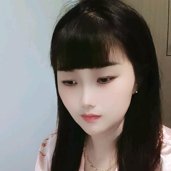 一个人走。