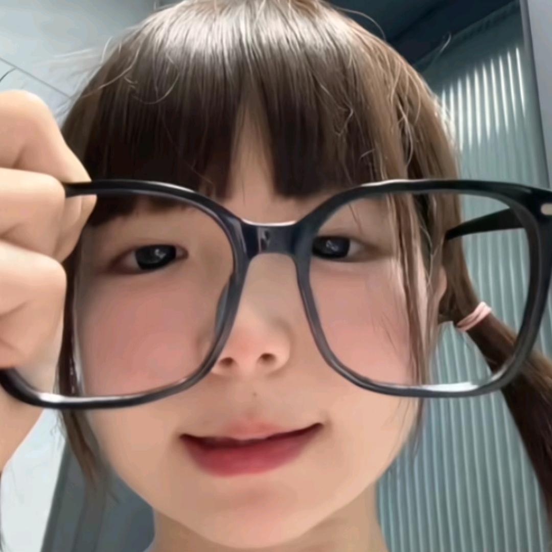 抽象淹没了美貌