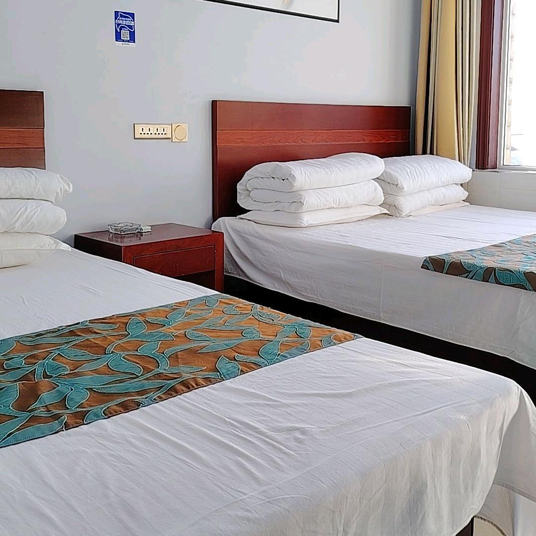 张北草原部落酒店