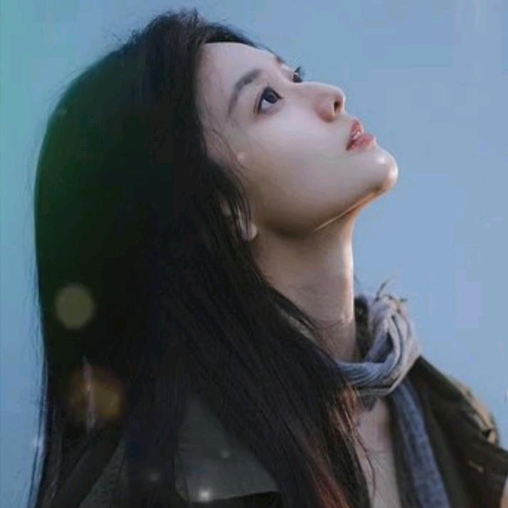 🍓爱吃草莓妹🍓