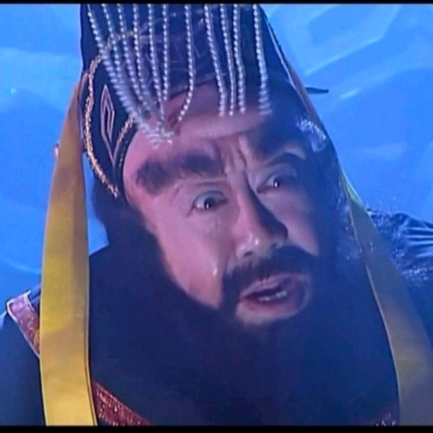 活阎王               ╱