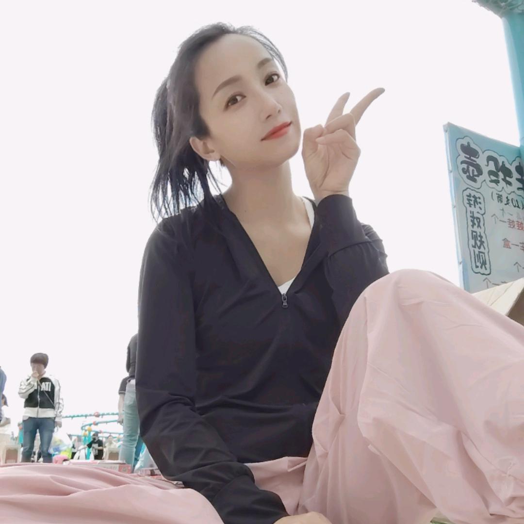 是小会吖