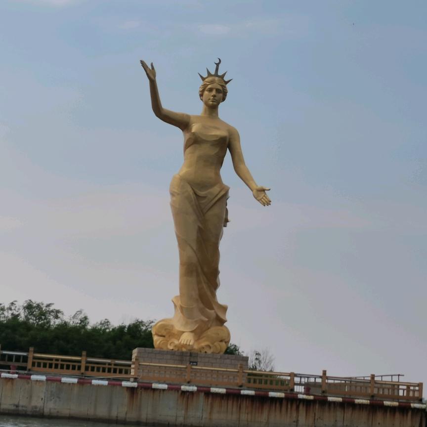 瑞龙献宝