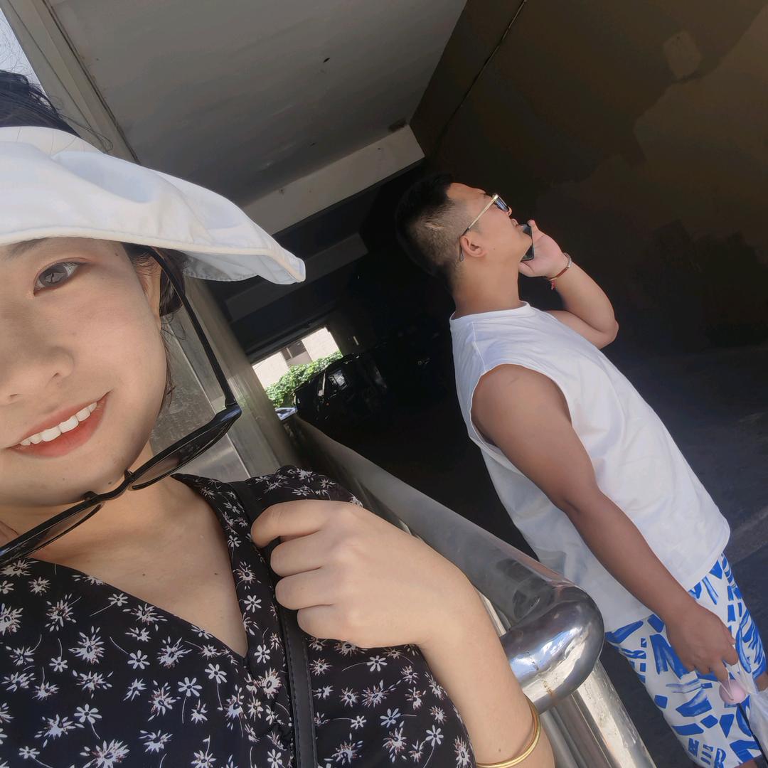 宝见，我受你一靠子