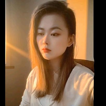 英子