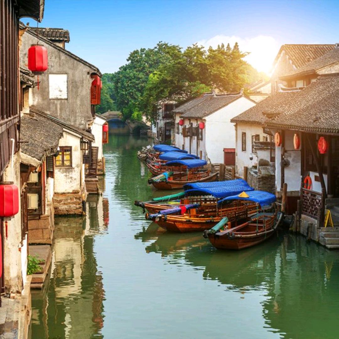 南京琉璃湖畔国际旅行社有限公司南京琉璃湖畔国际旅行社