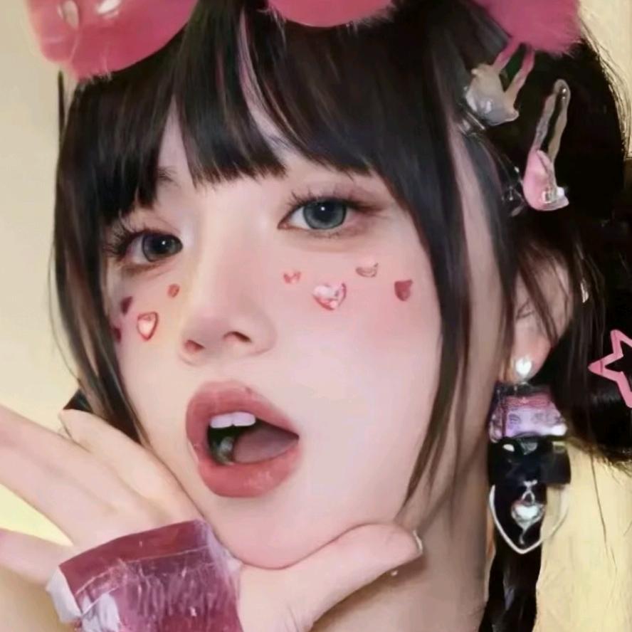 岑甜甜
