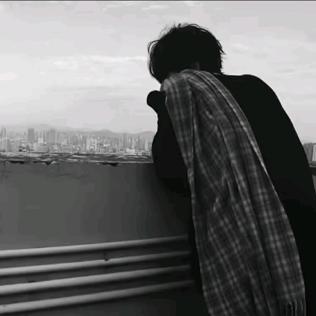 𝓑𝓲𝓷𝓰秋（和平精英）吃丹修仙