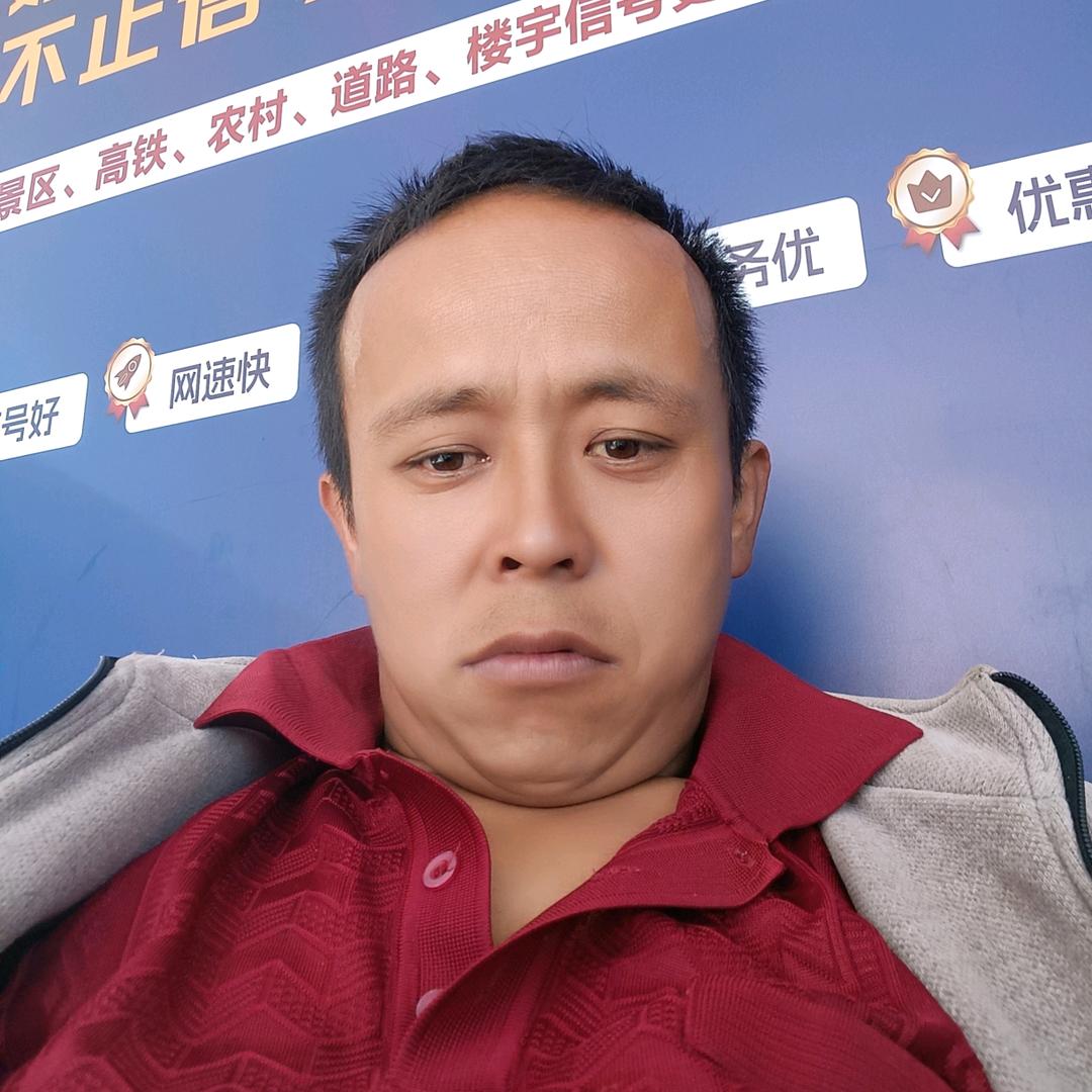 四处流浪小王子。