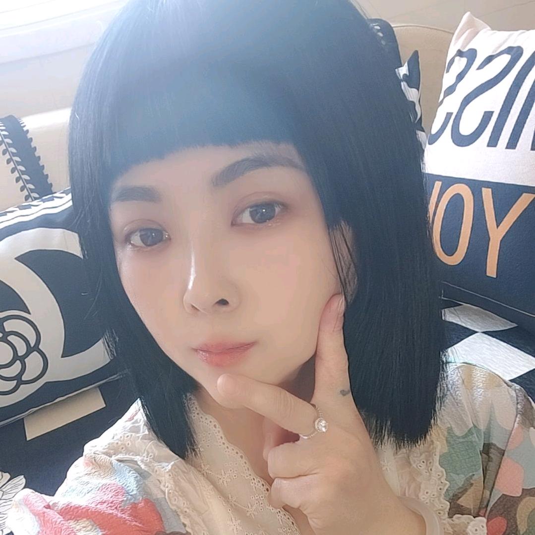 @吴小巫(ʘᴗʘ✿)