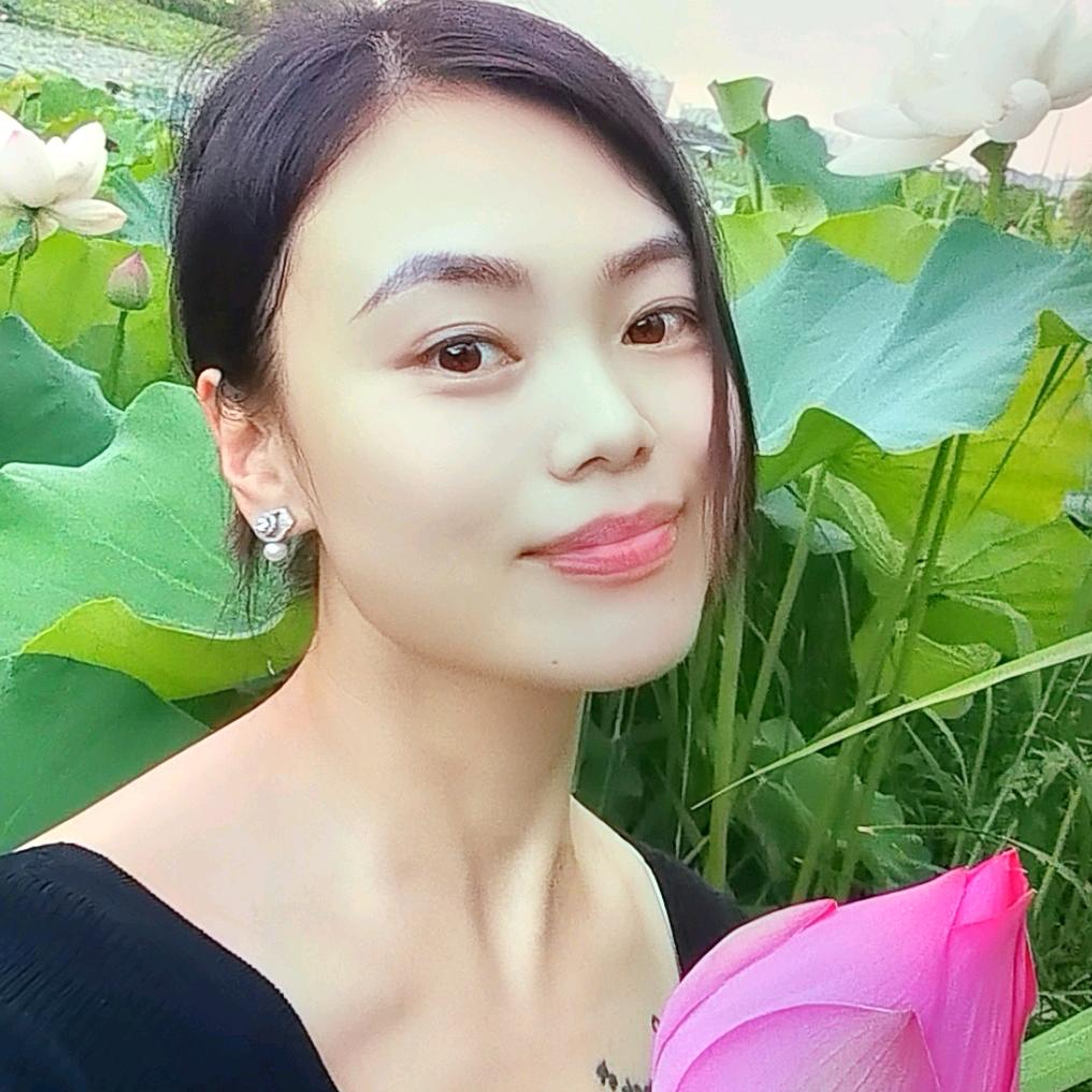 水玻璃休闲吧
