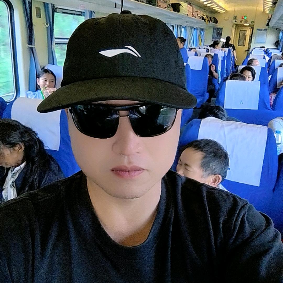 高县冰度泥鳅山庄