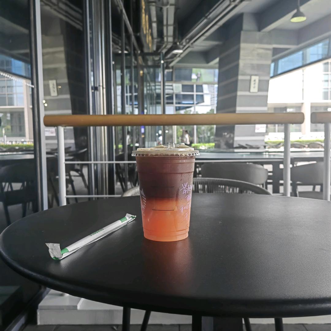 满船清梦压星河