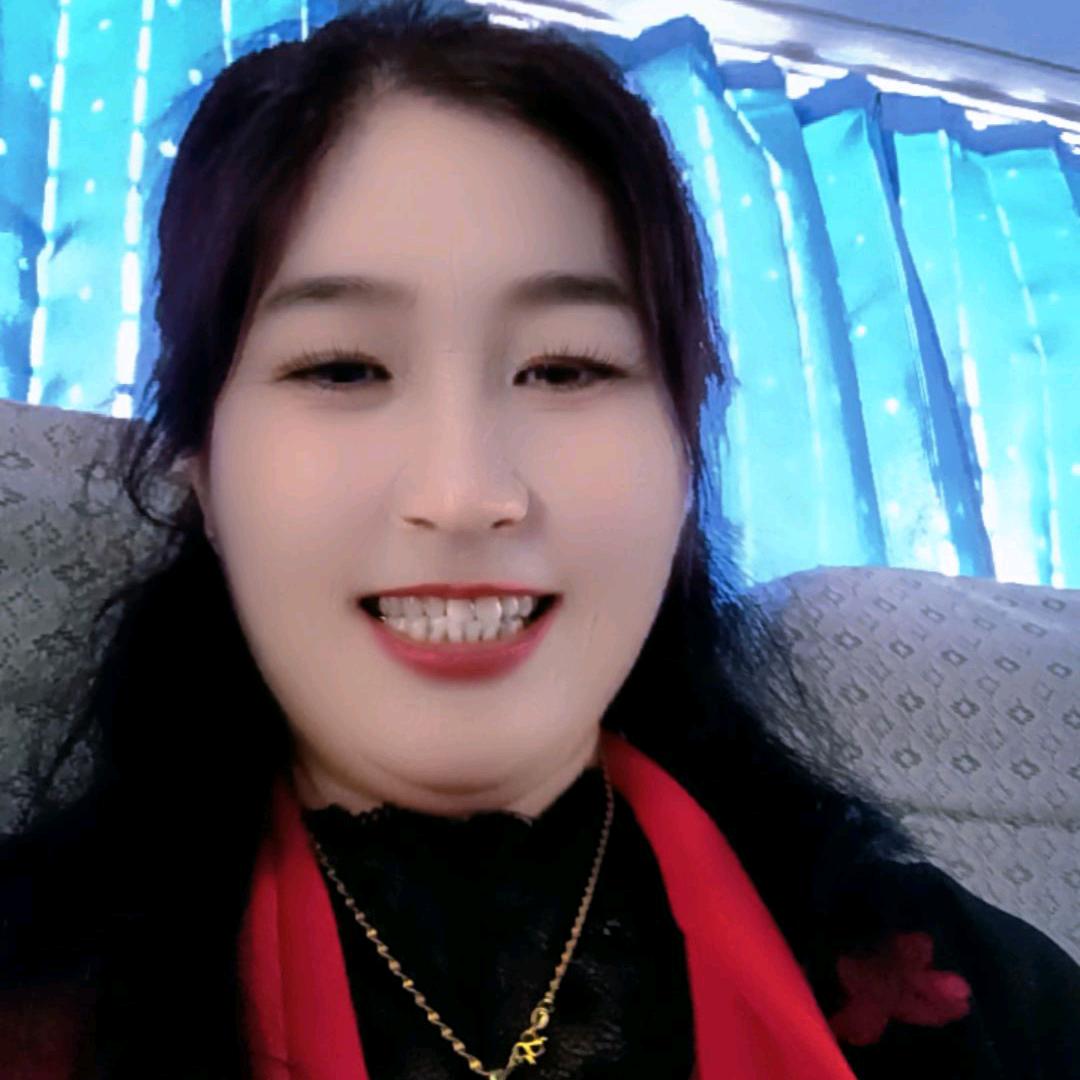 草莓刘姐(首播学习中)