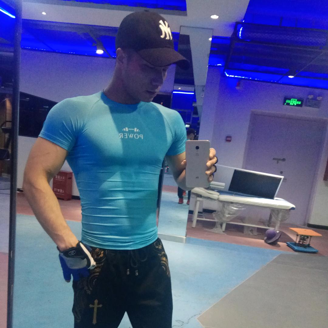 利亚健身官方号