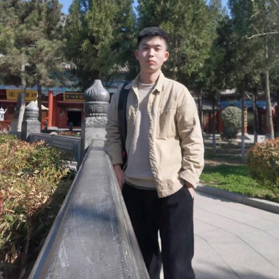 梁源水在路上