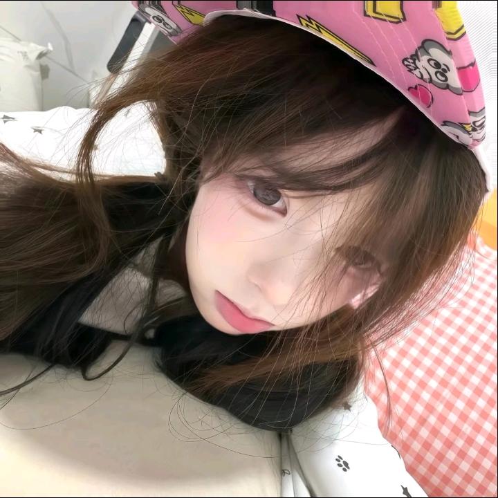 ￴￴￴ ￴￴   ￴ ￴ ￴￴￴