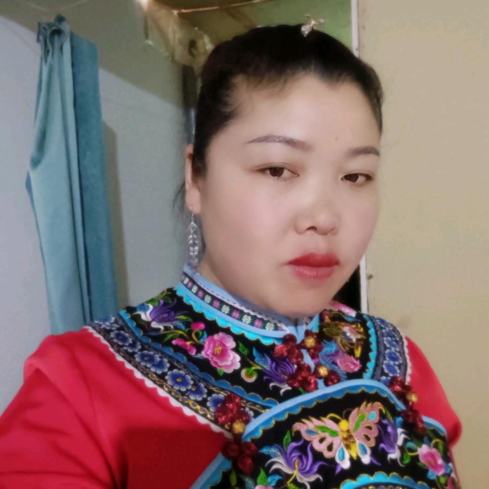 苗姐姐中草药热敷理疗