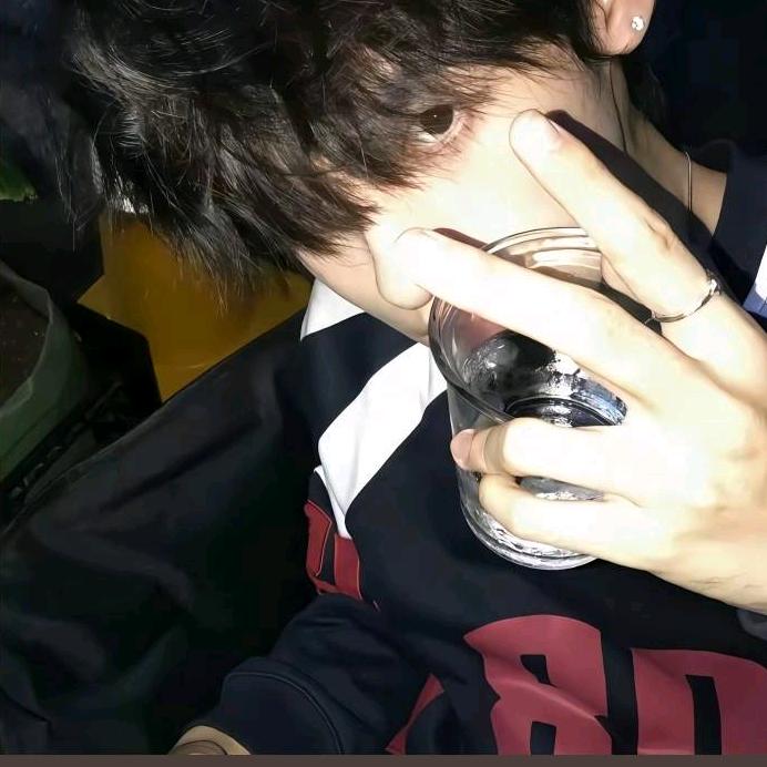 六