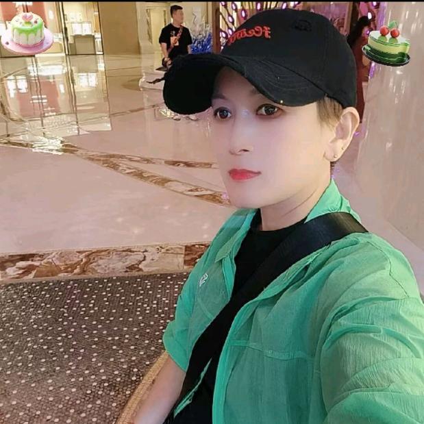 芬姐姐（凤姐健身操团队）