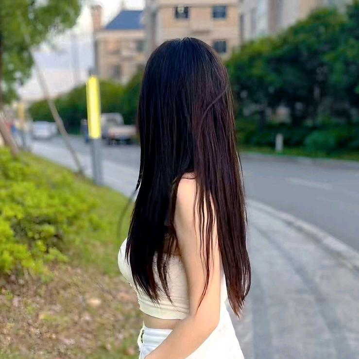 姐  姐