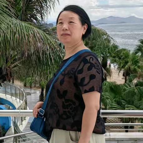 小五姐一月俩次，周日不定时