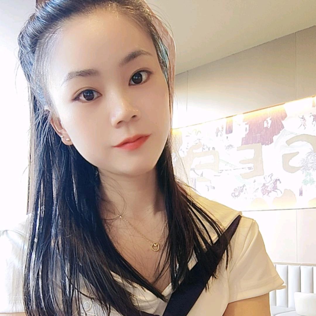 小艾同学吖