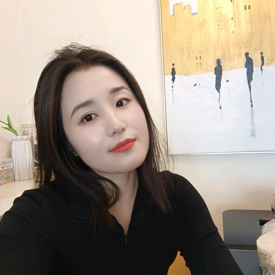 姚妮