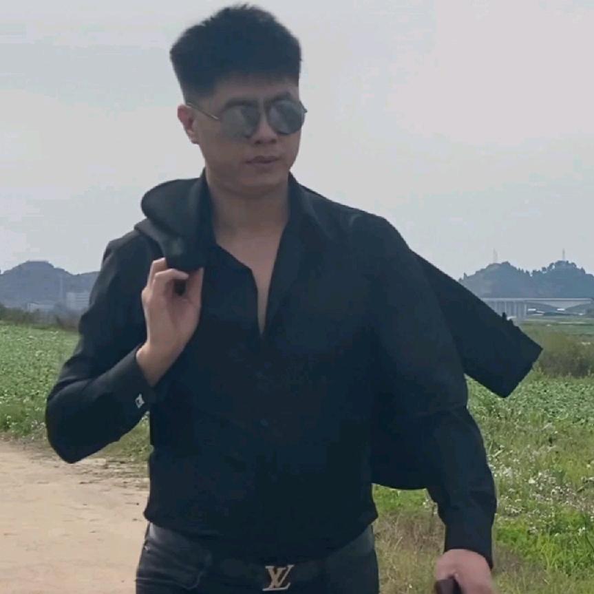 唐先森（地摊创业）