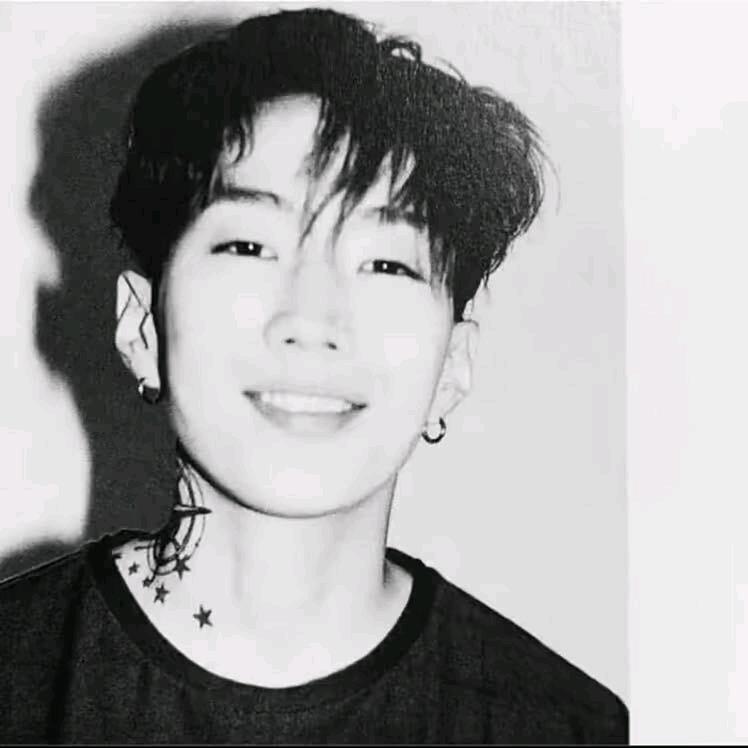 晋L